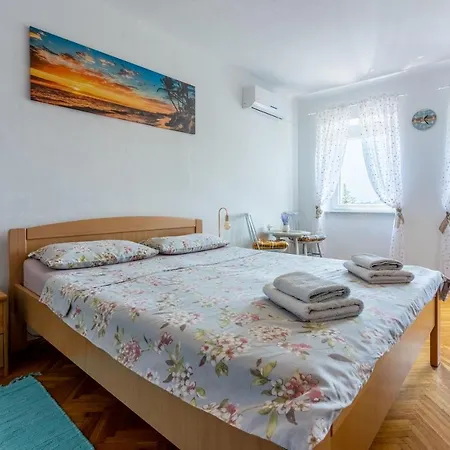 House Sevgi Брибир