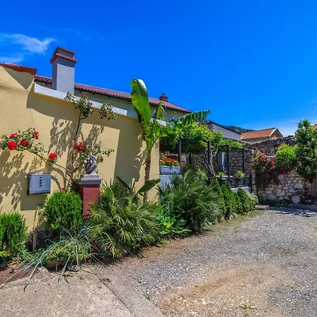 Holiday home House Sevgi