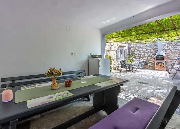 House Sevgi Сasa de vacaciones Bribir (Primorje-Gorski Kotar)
